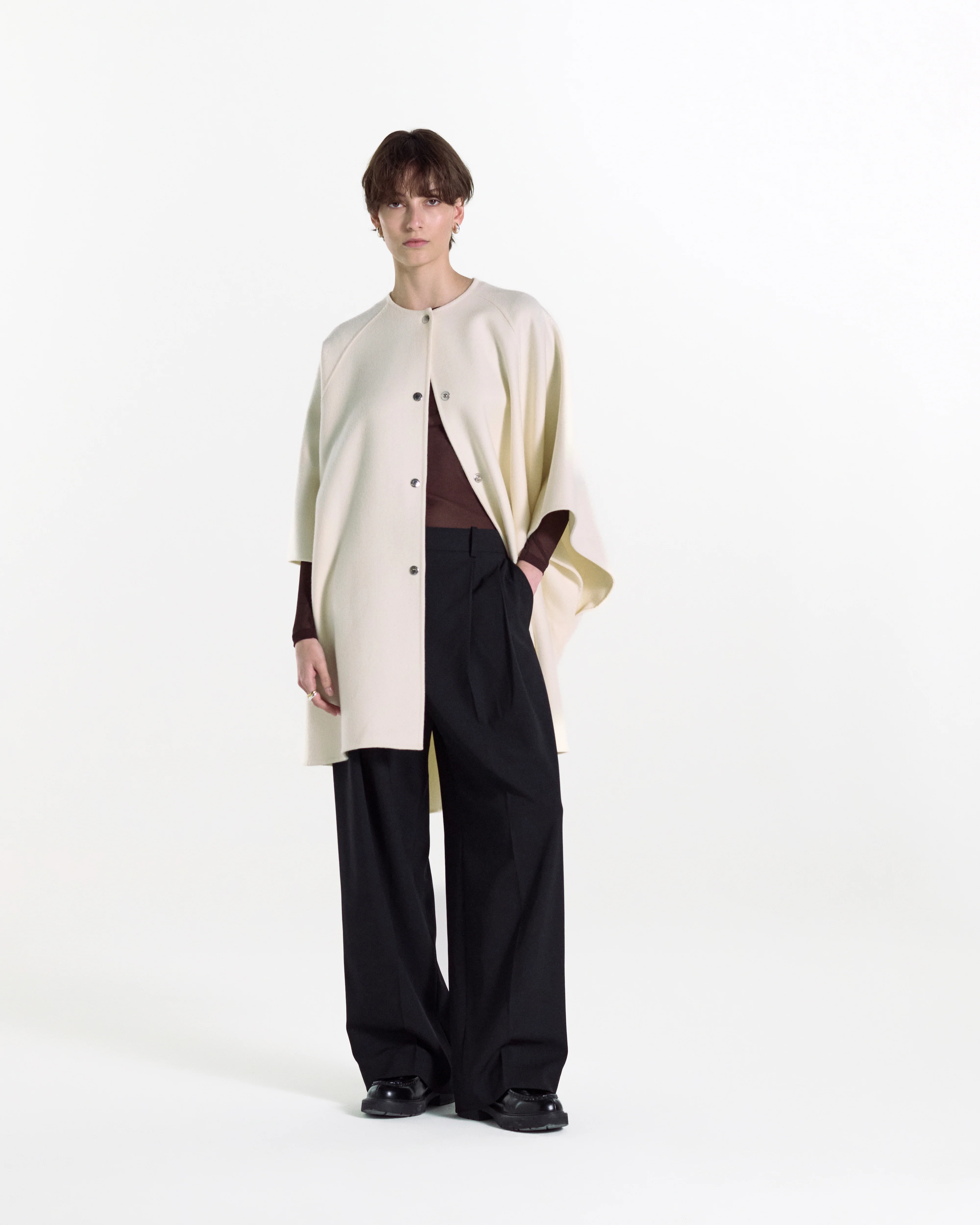 Sanquhar Wool Cape - Image 3